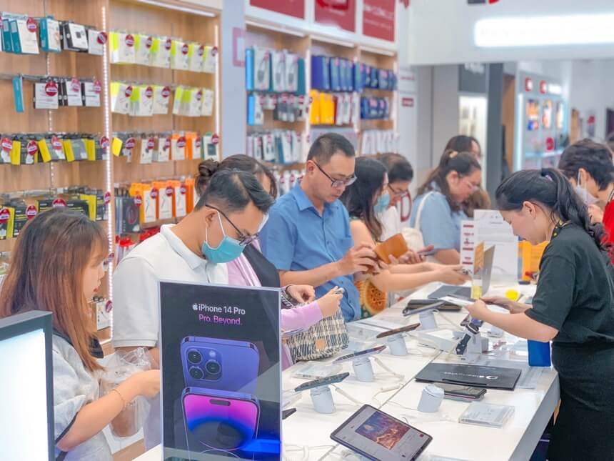Đại lý Việt nhập iPhone 14 Phải Chịu Lấy Đủ Thứ Từ Apple IONE VN (2)