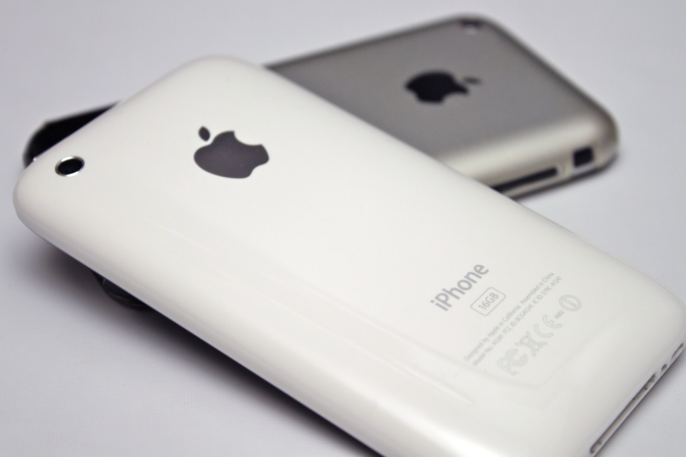 iPhone 3 ra đời năm nào Những điều có thể bạn chưa biết về dòng iPhone 3